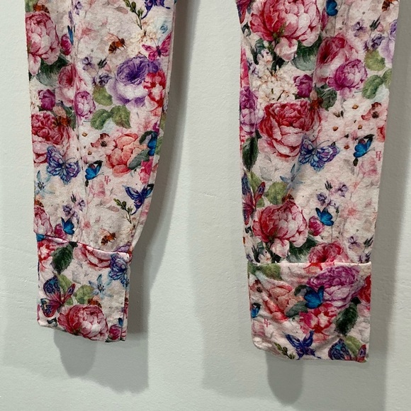 KIDS: Posh Peanut Classic Flower Butterfly Pajama Set - Picture 6 of 7